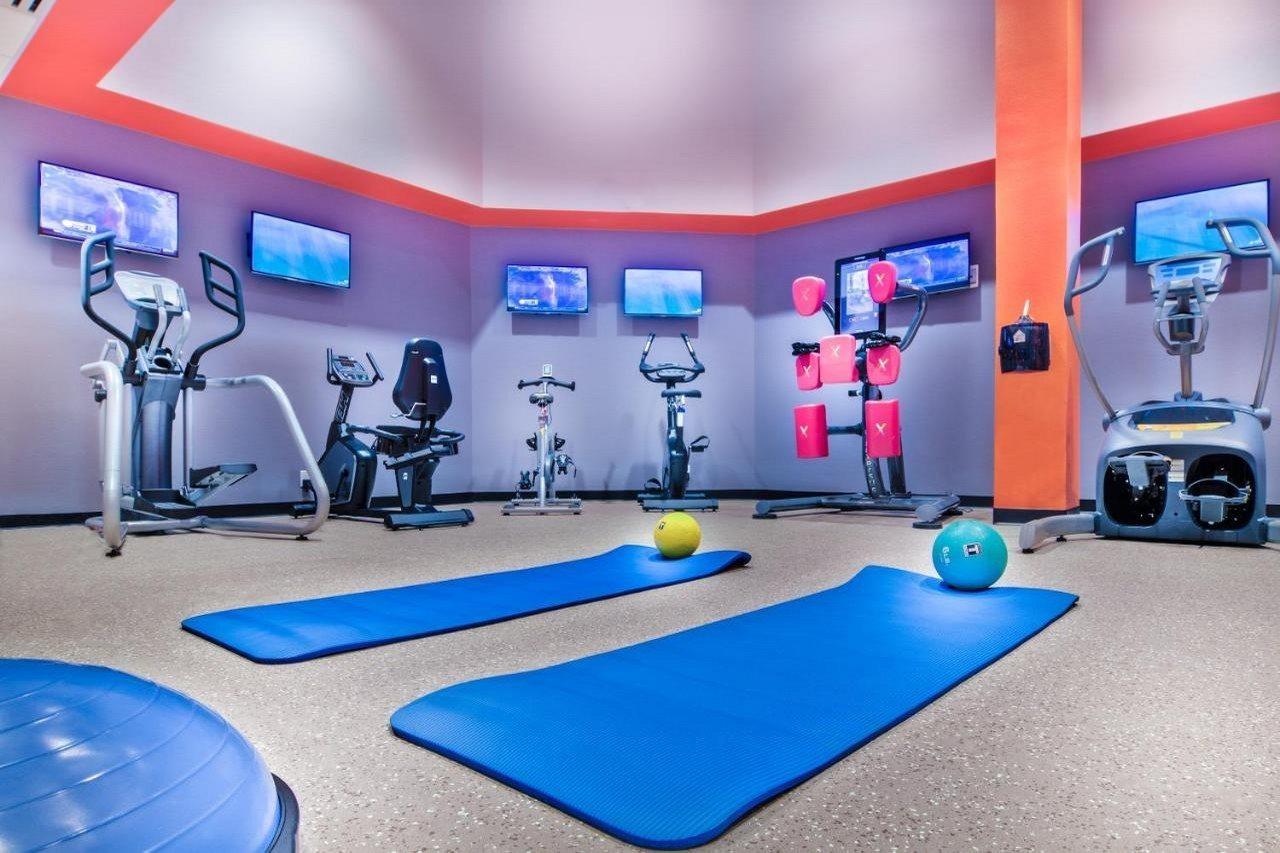 فندق ذا جراند آت جراند كانيون توسايان المظهر الخارجي الصورة The gym at the hotel