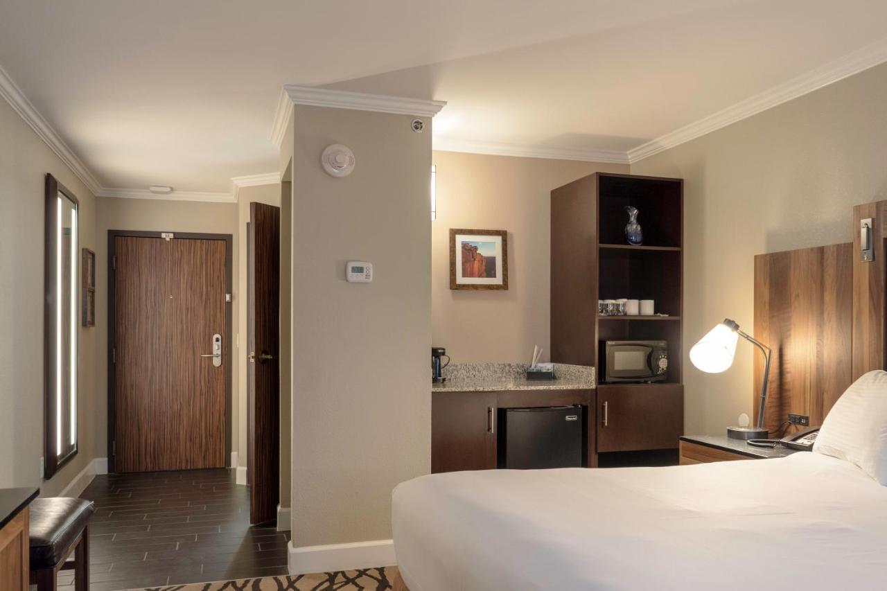 فندق ذا جراند آت جراند كانيون توسايان المظهر الخارجي الصورة A typical room at the Hilton London Paddington